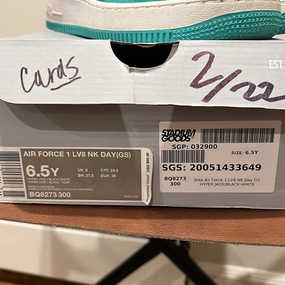 Air Force 1 hyper jade, youth 6.5 - Picture 5 of 5